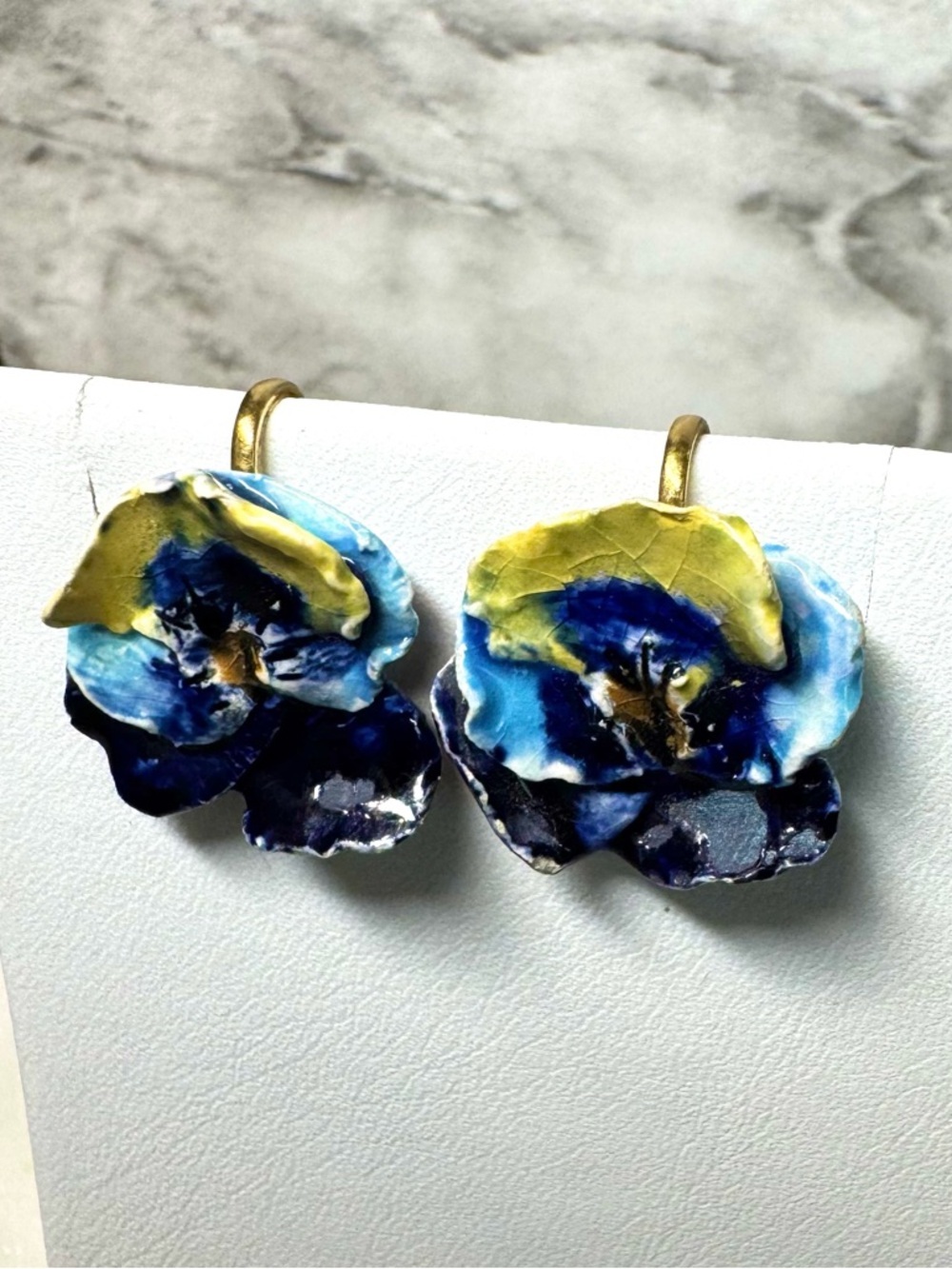 Vintage Blue Enamel Pansy Flower Screw Back Clip Earrings